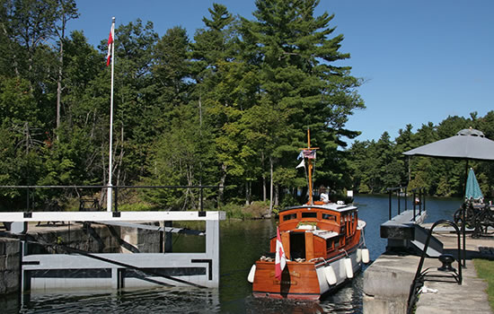 Boot auf dem Rideau Canal in Kanada